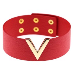 v shaped collar